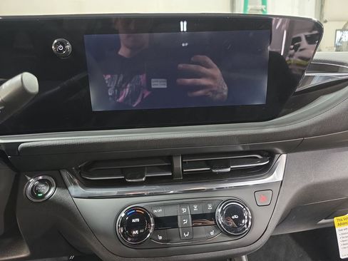 New 2026 Buick Envista Preferred w/ Convenience I Package image 19