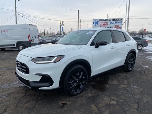 Certified 2023 Honda HR-V Sport image 5