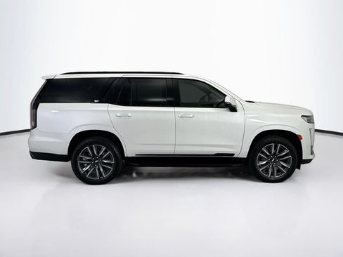 Used 2022 Cadillac Escalade Sport Platinum AWD/4WD image 4