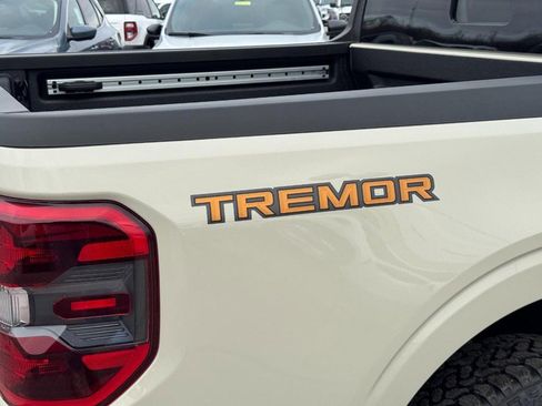 New 2025 Ford Maverick Tremor image 4