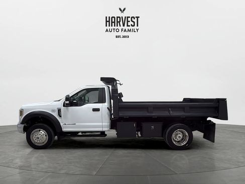 Used 2019 Ford F550 4x4 Regular Cab Super Duty image 2