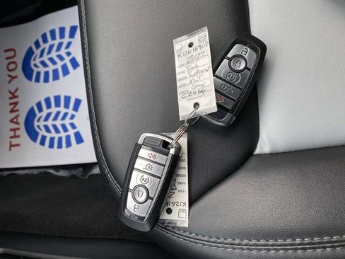 Certified 2022 Ford Explorer XLT w/ Equipment Group 202A image 25