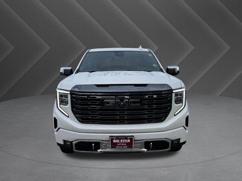 Used 2024 GMC Sierra 1500 Denali Ultimate AWD/4WD image 3