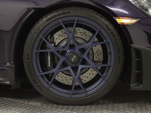 Certified 2025 Porsche 718 Cayman GT4 RS RWD image 16