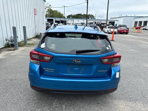 Used 2022 Subaru Impreza 2.0i Premium AWD/4WD image 7