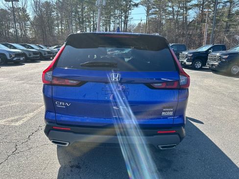 Used 2024 Honda CR-V Sport Touring image 4