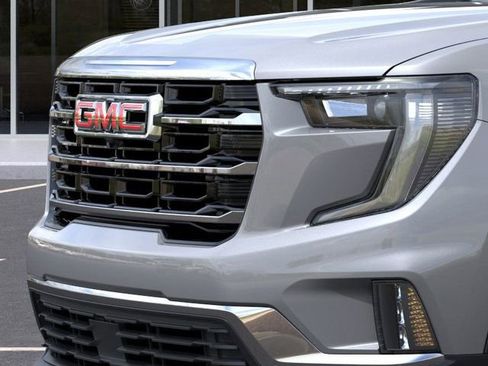 Used 2026 GMC Acadia Elevation w/ Elevation Premium Package AWD/4WD image 13