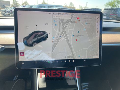 Used 2020 Tesla Model Y Long Range AWD/4WD image 35