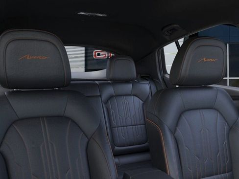 New 2026 Buick Envista Avenir image 24