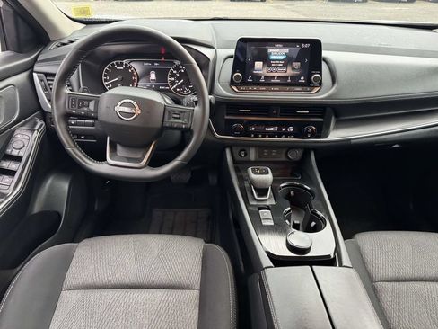 Certified 2026 Nissan Rogue SV AWD/4WD image 14