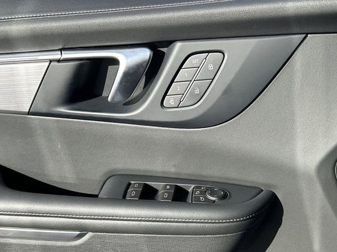Used 2026 Buick Enclave Preferred w/ Power Package FWD image 23