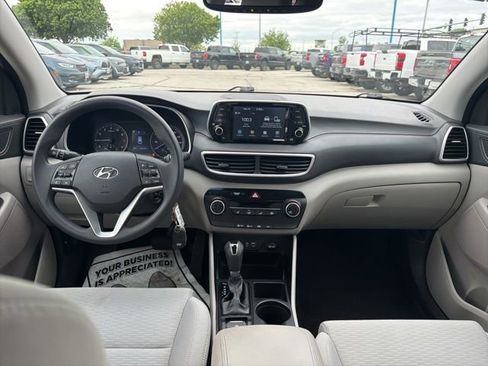 Used 2019 Hyundai Tucson SE AWD/4WD image 17