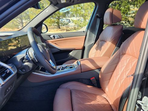 New 2026 BMW X5 xDrive50e AWD/4WD image 9