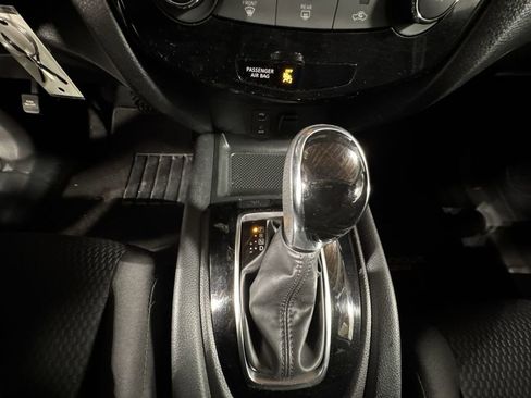 Used 2018 Nissan Rogue Sport S w/ S Appearance Package image 26
