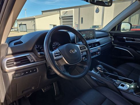 Used 2021 Kia Telluride SX w/ Nightfall Edition Package image 2