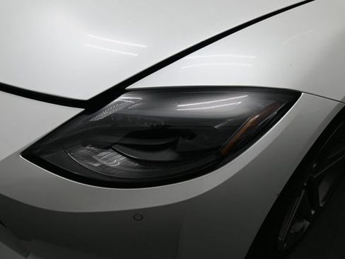 Used 2024 Nissan Z Sport w/ Floor Mat Package RWD image 40