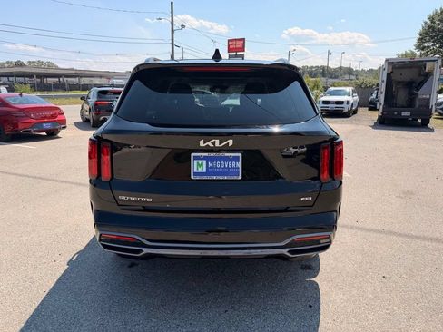 Used 2023 Kia Sorento SX AWD/4WD image 6