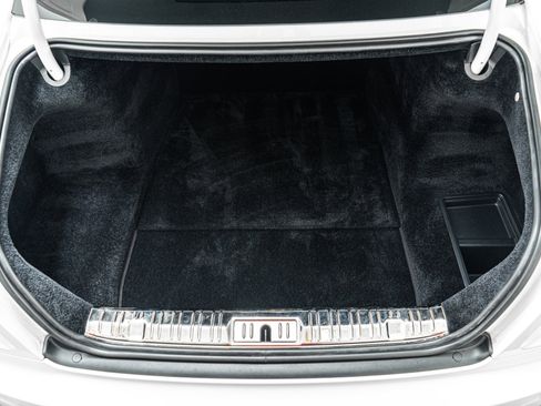 Used 2010 Rolls-Royce Ghost RWD image 19