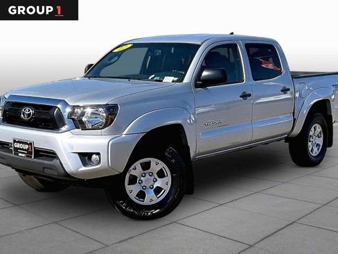 Used 2012 Toyota Tacoma 4x4 Double Cab w/ TRD Off-Road Pkg image 1