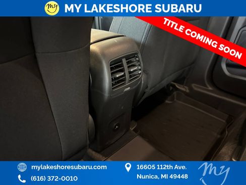 Used 2023 Ford Escape Active AWD/4WD image 23
