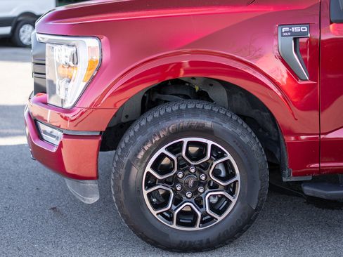 Certified 2022 Ford F150 XLT w/ Equipment Group 302A High image 10