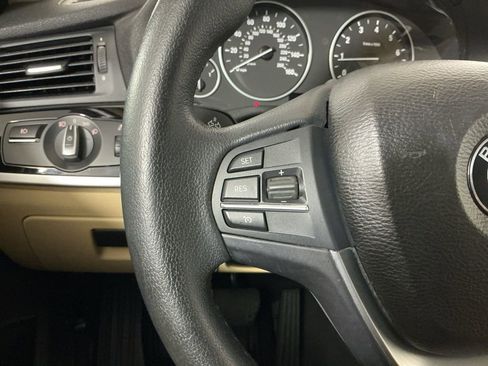 Used 2017 BMW X3 xDrive28i image 16