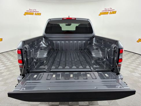Certified 2023 Nissan Frontier SV w/ Midnight Edition Package RWD image 5