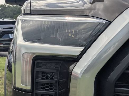 Used 2023 Toyota Tundra Limited w/ TRD Off-Road Package AWD/4WD image 10