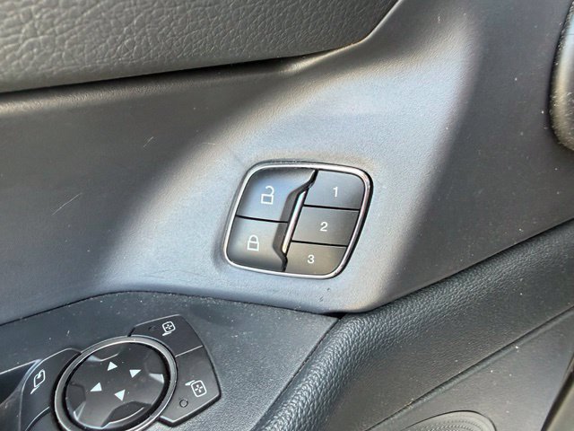 Used 2024 Ford Expedition Limited AWD/4WD image 24