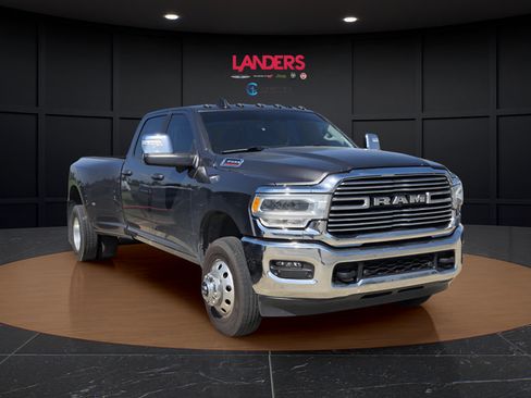 Used 2024 RAM 3500 Laramie w/ Safety Group AWD/4WD image 2