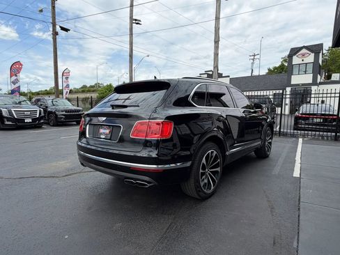 Used 2020 Bentley Bentayga AWD/4WD image 15