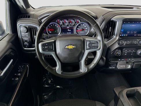 Used 2023 Chevrolet Silverado 2500 LT image 17