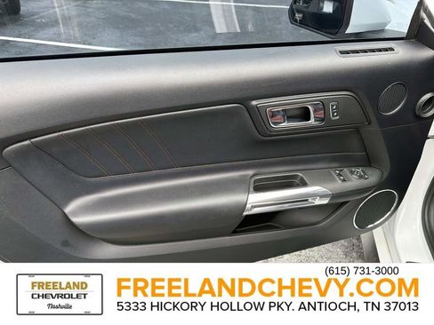 Used 2016 Ford Mustang Premium image 15