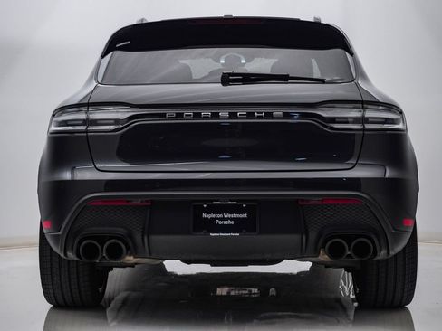 Certified 2026 Porsche Macan AWD/4WD image 10