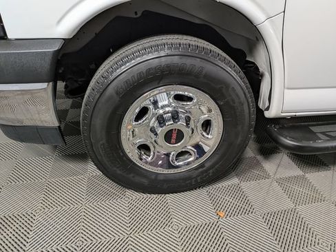 Used 2025 GMC Savana 2500 w/ Driver Convenience Package RWD image 27