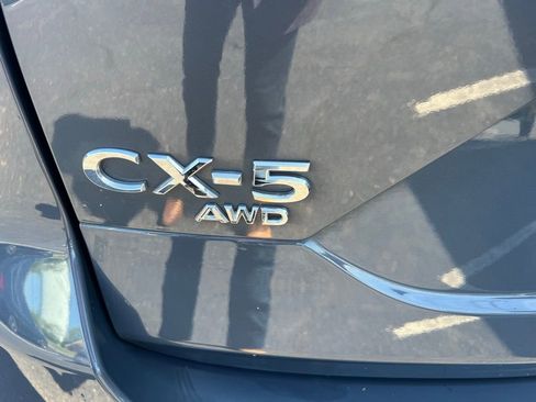 Used 2023 MAZDA CX-5 Carbon Edition image 9