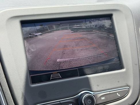 Used 2024 Chevrolet Equinox RS FWD image 18