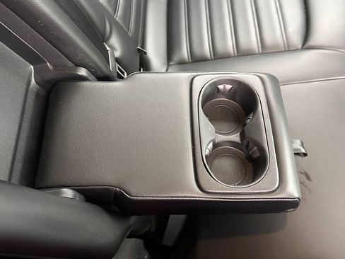 Used 2019 Ford Edge SEL w/ Equipment Group 201A image 18