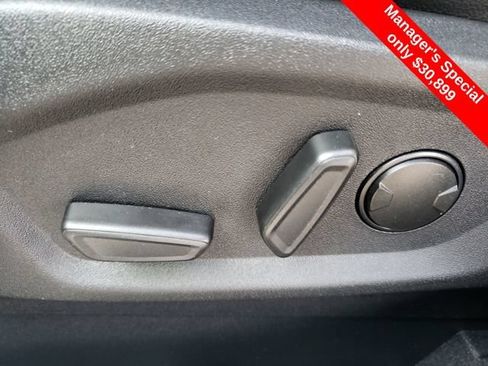 Used 2024 Ford Edge Titanium AWD/4WD image 16