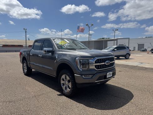 Used 2022 Ford F150 Platinum w/ Equipment Group 701A High AWD/4WD image 5