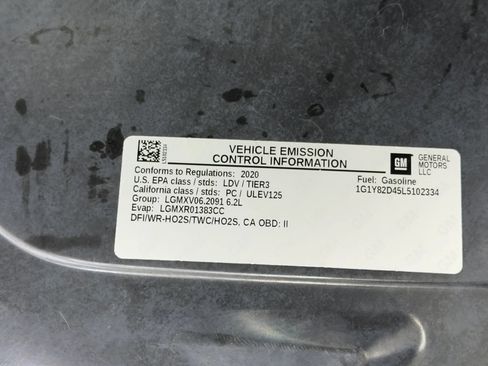 Used 2020 Chevrolet Corvette Stingray Premium Cpe w/ 3LT Preferred Equipment Group RWD image 99