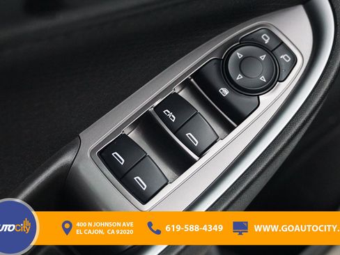 Used 2023 Chevrolet Malibu LT FWD image 18