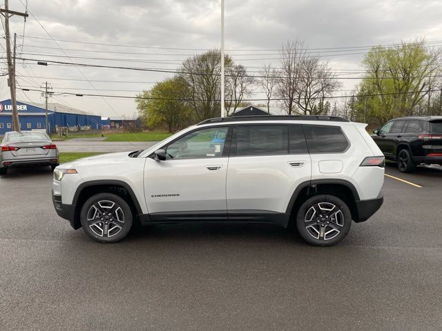 Used 2026 Jeep Cherokee Laredo AWD/4WD image 8