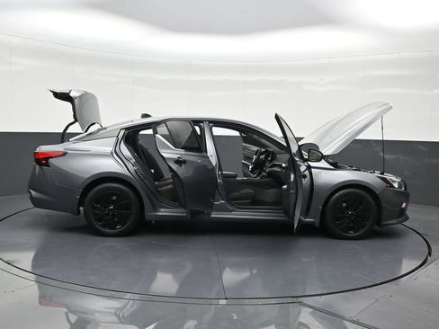 Used 2021 Nissan Altima 2.5 S image 34