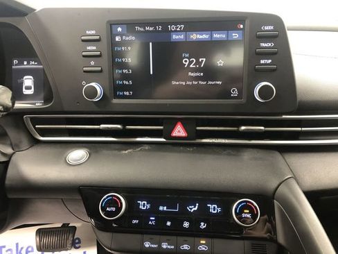 Used 2021 Hyundai Elantra SEL image 20