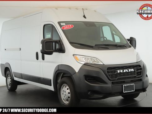 Used 2023 RAM ProMaster 2500 FWD image 1