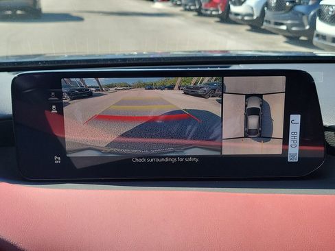 New 2026 MAZDA MAZDA3 Hatchback w/Premium Plus Pkg image 28