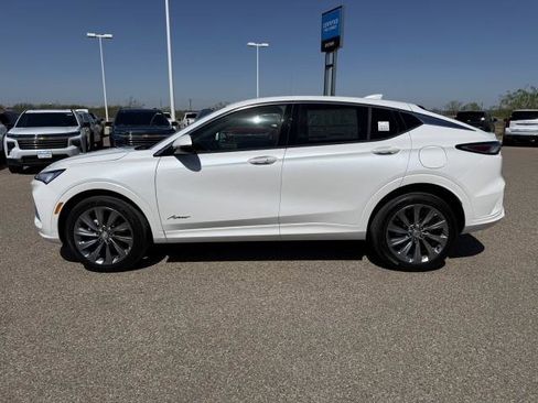 New 2026 Buick Envista Avenir image 6