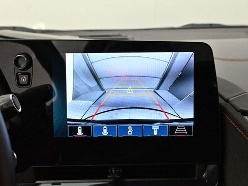 Used 2025 Chevrolet Corvette Stingray Premium Conv w/ Z51 Performance Package image 39