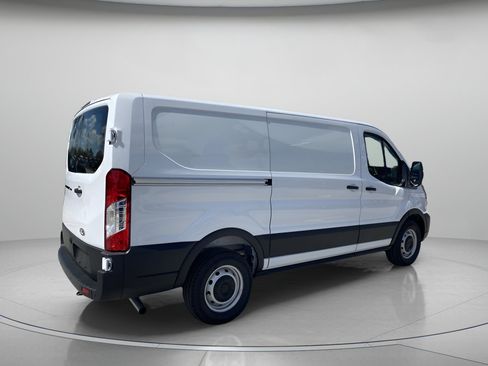 New 2026 Ford Transit 150 Low Roof RWD image 4